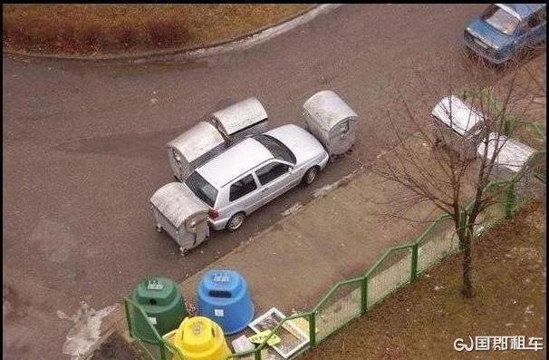 乱停车   国郡租车