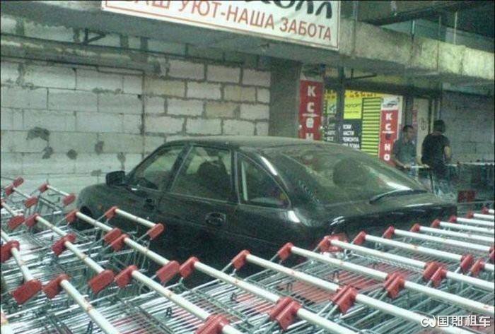 乱停车   国郡租车