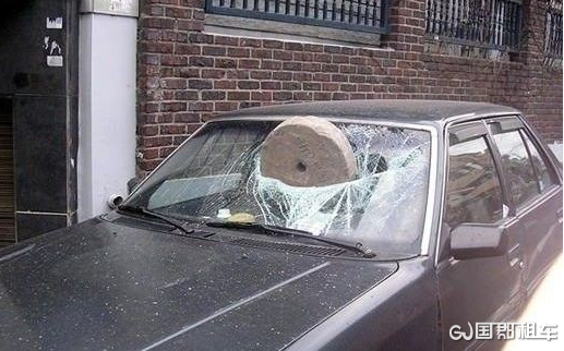 乱停车   国郡租车